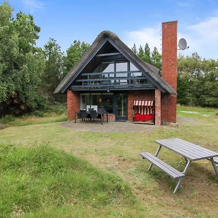 Anna - 1km From The Sea By Interhome Vesterhede