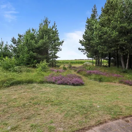 Anna - 1km From The Sea By Interhome *