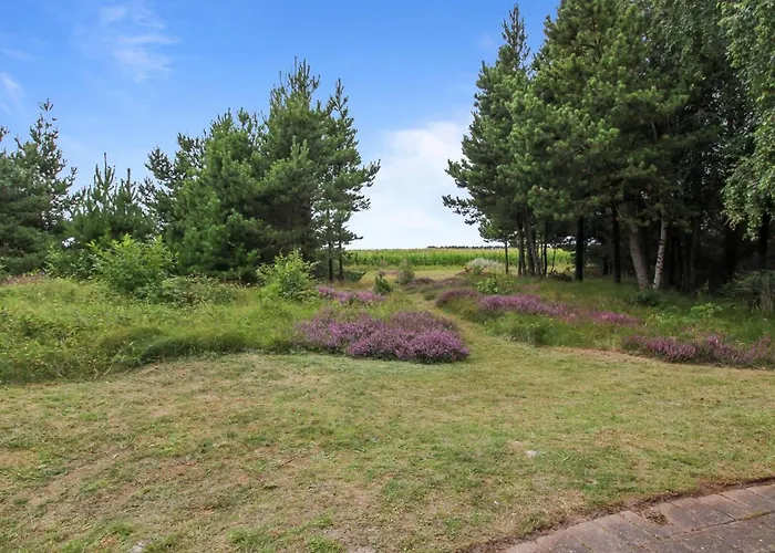 Anna - 1km From The Sea By Interhome *