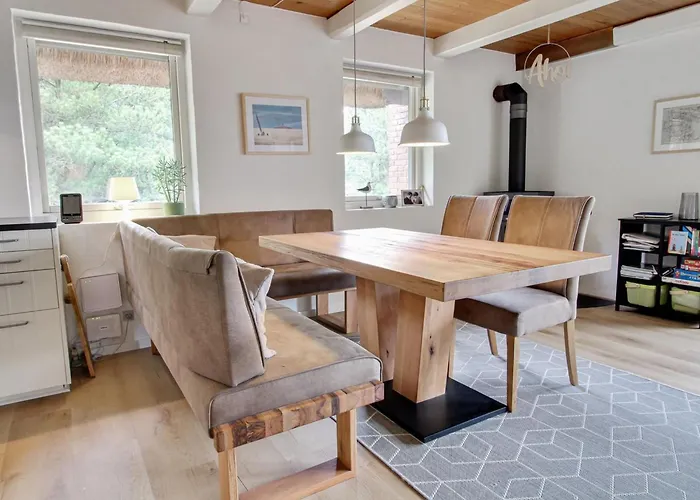 Anna - 1km From The Sea By Interhome *